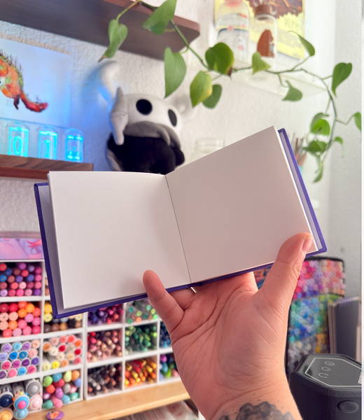Libreta de acuarela  "Hada Jacarand"  modelo mini pocket