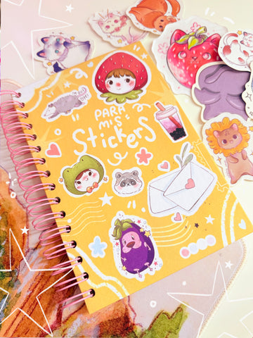 LIBRETA PARA STICKERS "AMARILLO"
